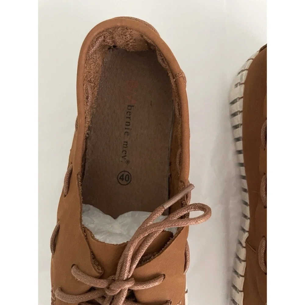 Bernie Mev Ladies TW41 Brown Suede Boat Shoes Comfort Size 9 / 40 NEW
